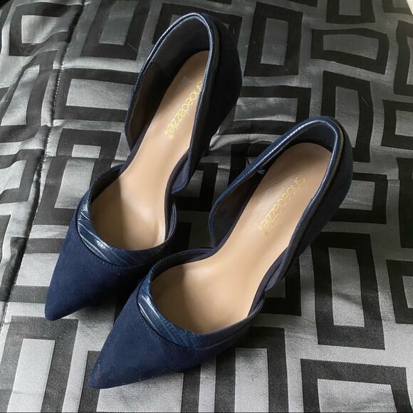 Shoedazzle suede navy blue pointy heel - Picture 4 of 11